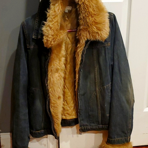 Giacca Blue Denim faux Sherpa Jean Jacket - Picture 1 of 9